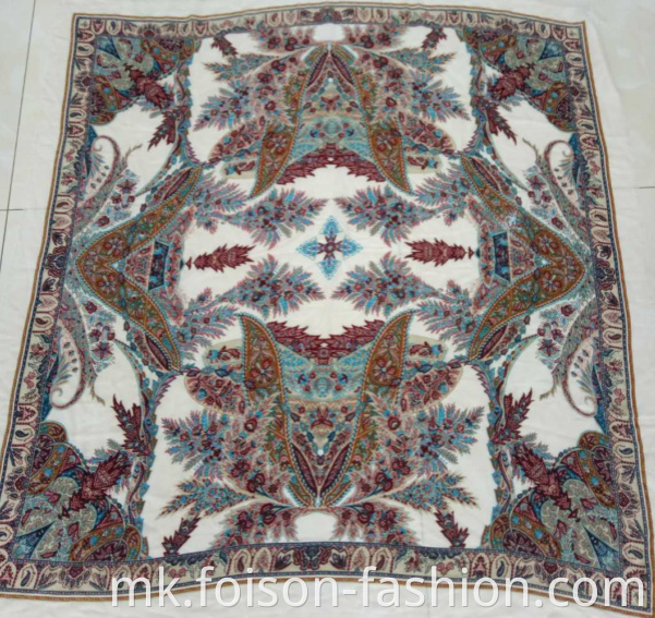 Нов стилски полиестерски шал за печатење Свилена квадратна марама Шарена2 New Style Polyester Print Scarf Silk Square Scarf Colorful2